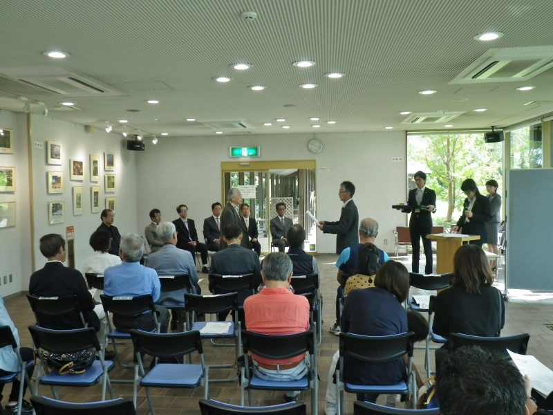 RIMG6256表彰式（野間会長）